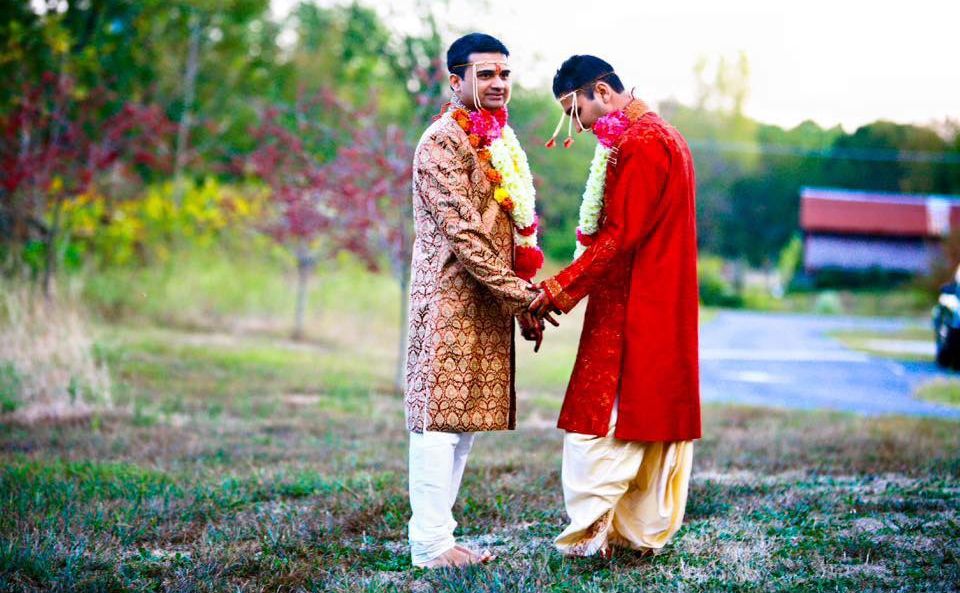 Wedding Click 📸 #bride #marathilook #maharashtrian #wedding #weddingsarees  #jewellry In Frame - @dr.damini_777 & @dr.vighaneshkadam... | Instagram